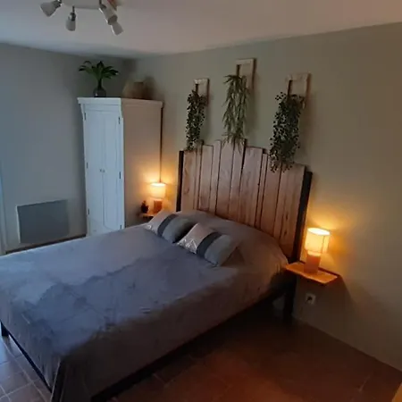 Le Pressoir בית נופש *