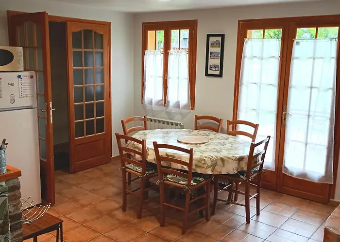 Le Pressoir * Cresseveuille